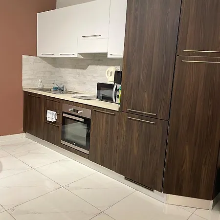 Modern Designed & Spacious In C11b מסידה