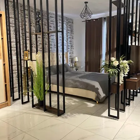 דירה Modern Designed & Spacious In C11b
